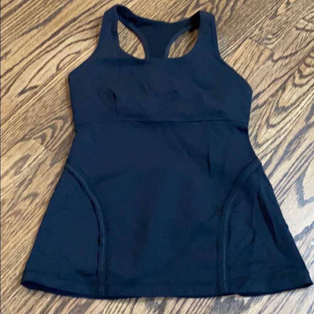 Lululemon T Back Racerback Tank Size 6